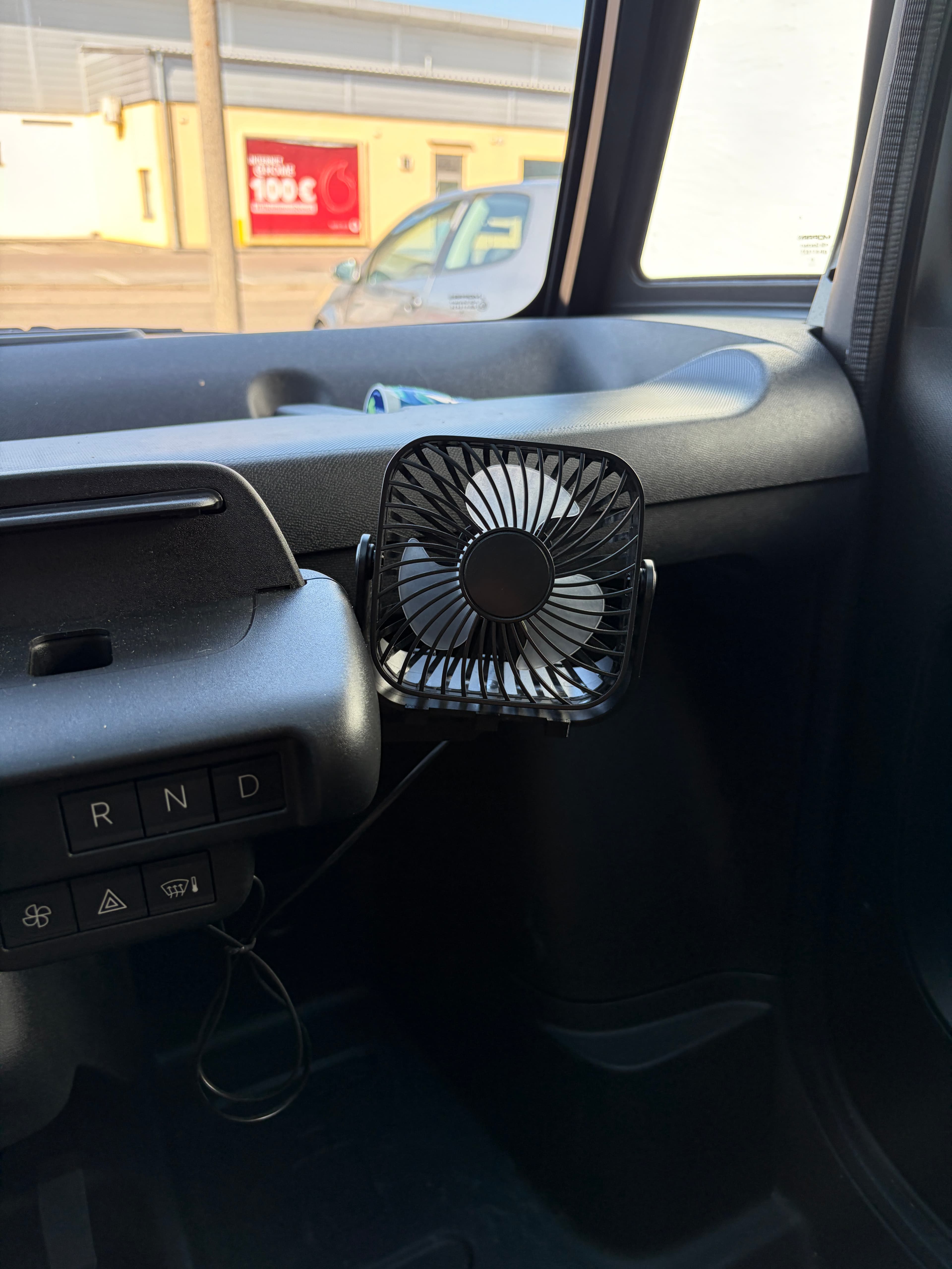 Support ventilateur Citroën Ami - Miniature 5