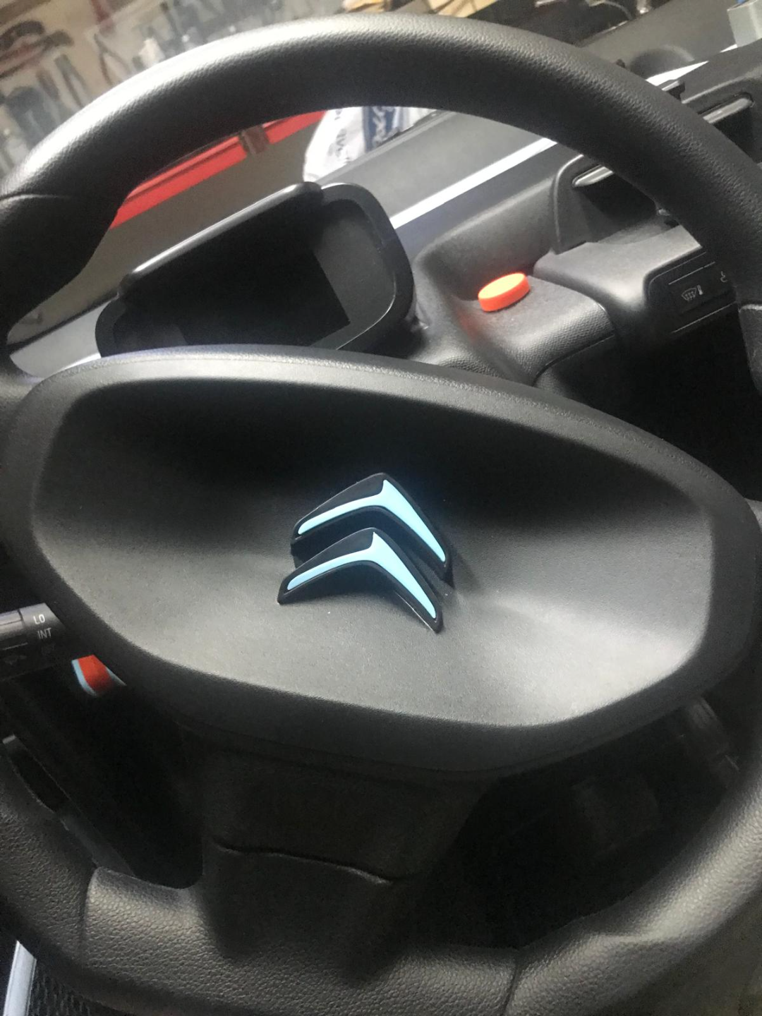Logo de volant Citroën Ami